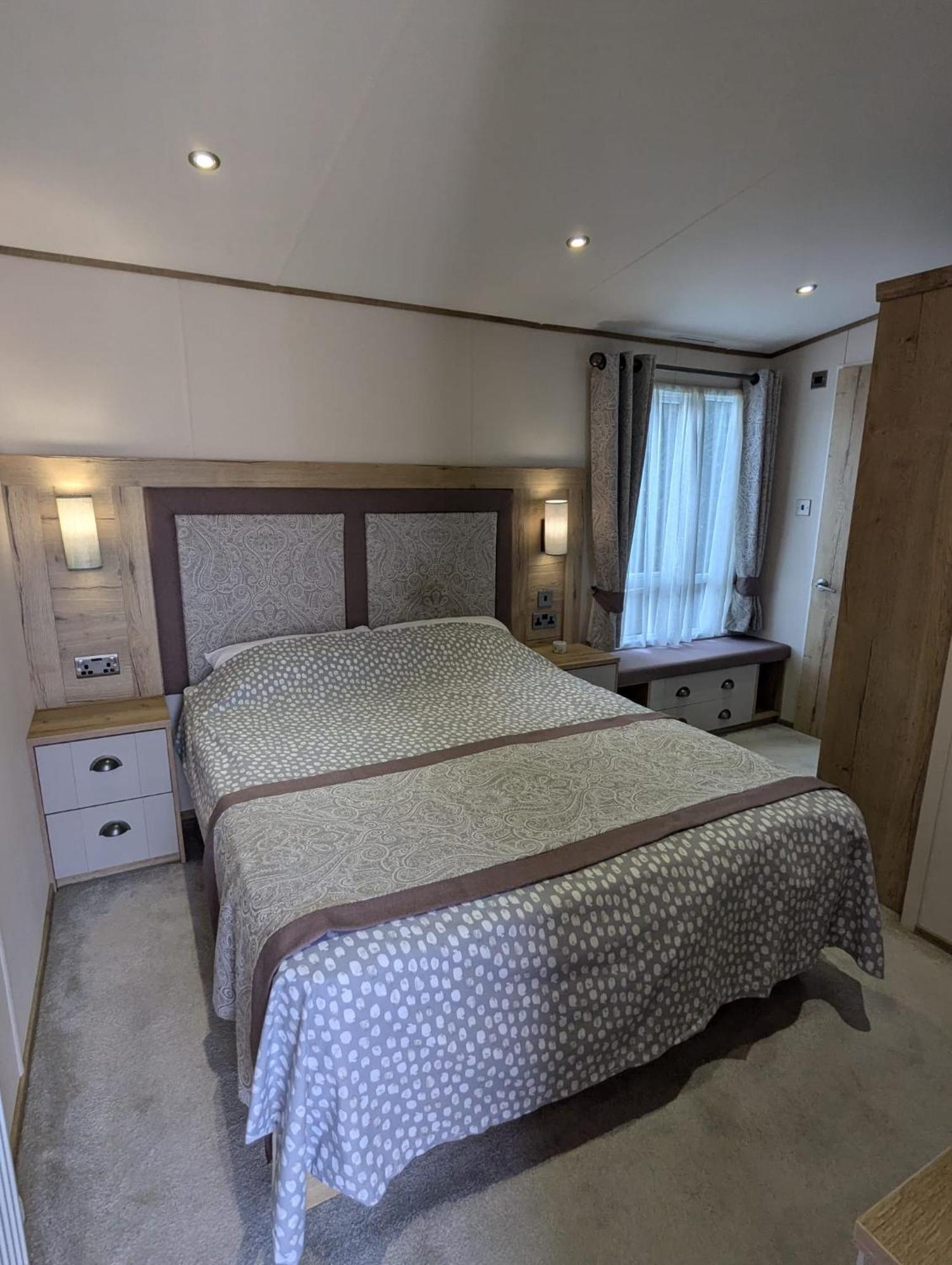 Stunning Caravan With Panoramic Views Weymouth Littlesea Haven Wyke Regis المظهر الخارجي الصورة